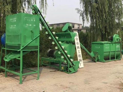 點(diǎn)擊查看詳細(xì)信息<br>標(biāo)題：飼料顆粒機(jī) 閱讀次數(shù)：2097